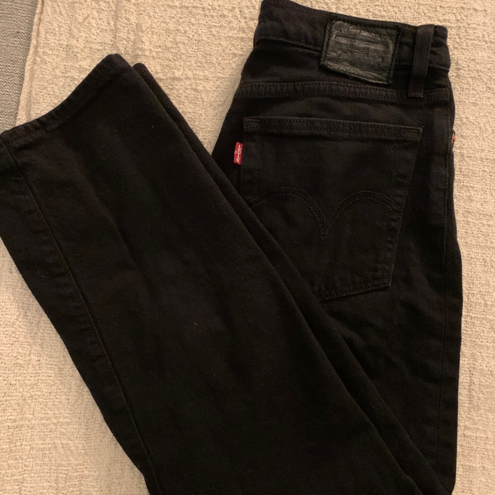 Levi’s wedgie fit jean size 26